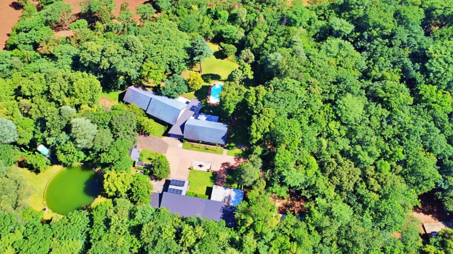 Commercial Property for Sale in Broederstroom North West